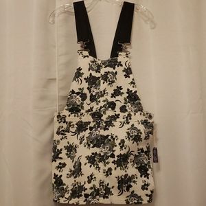Forever 21 Floral Overall Skirt, New with Tags